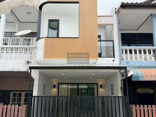 For sale 2 bedrooms townhouse in Don Mueang, Bangkok