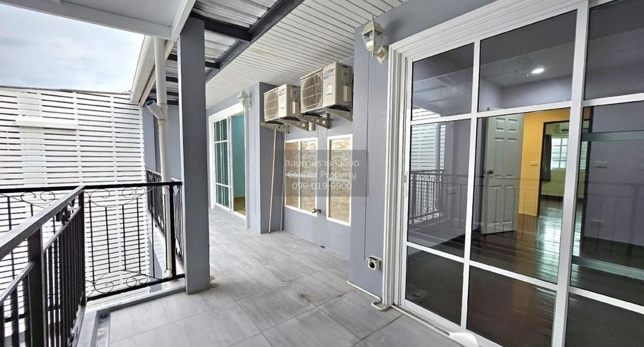 Reihenhaus zum Kauf mit 4 Zimmer in Pathum Wan, Bangkok