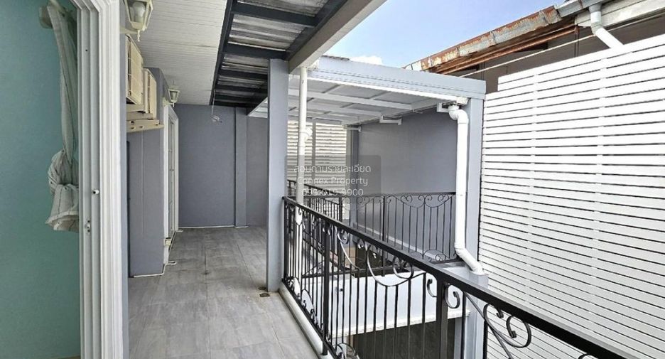Reihenhaus zum Kauf mit 4 Zimmer in Pathum Wan, Bangkok