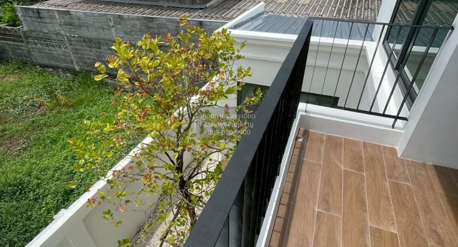 For sale 4 bedrooms house in Chatuchak, Bangkok