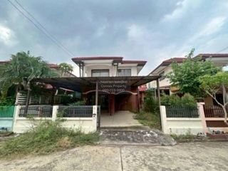 Casa en venta de 3 habitaciones en Phutthamonthon, Nakhon Pathom