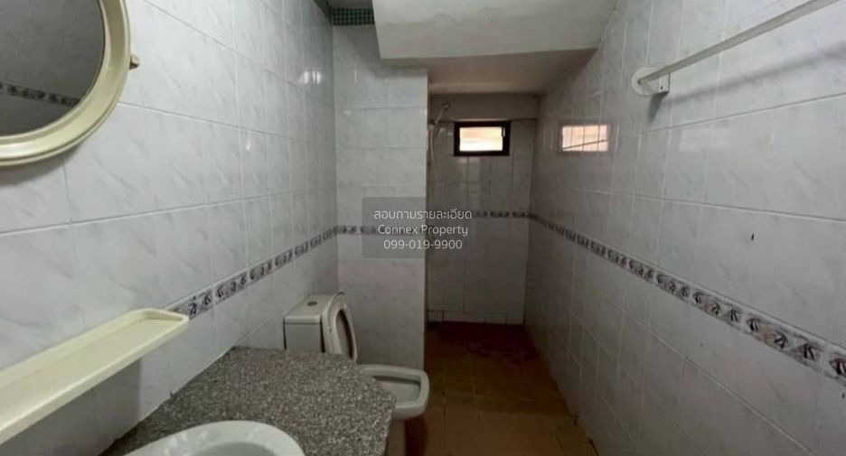 For sale 3 bedrooms house in Phutthamonthon, Nakhon Pathom