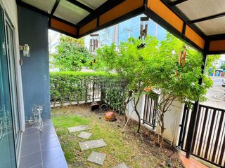 出售 3 卧室 联排别墅 在 Bang Sao Thong, Samut Prakan