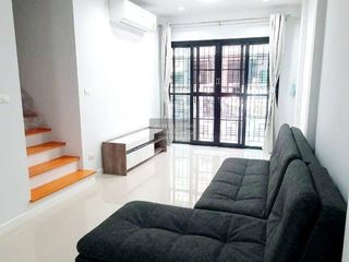 For sale 3 bedrooms townhouse in Bang Khae, Bangkok