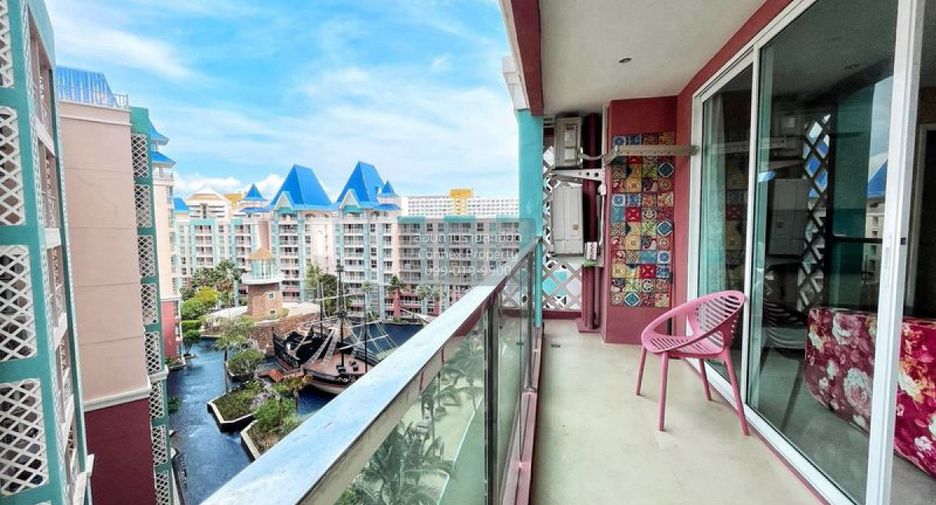 For sale 2 bedrooms condo in South Pattaya, Pattaya