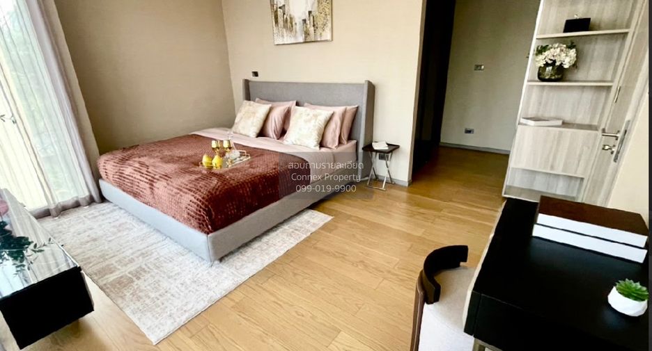 For sale 3 bedrooms condo in Watthana, Bangkok