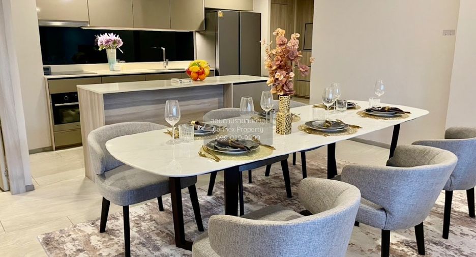 For sale 3 bedrooms condo in Watthana, Bangkok
