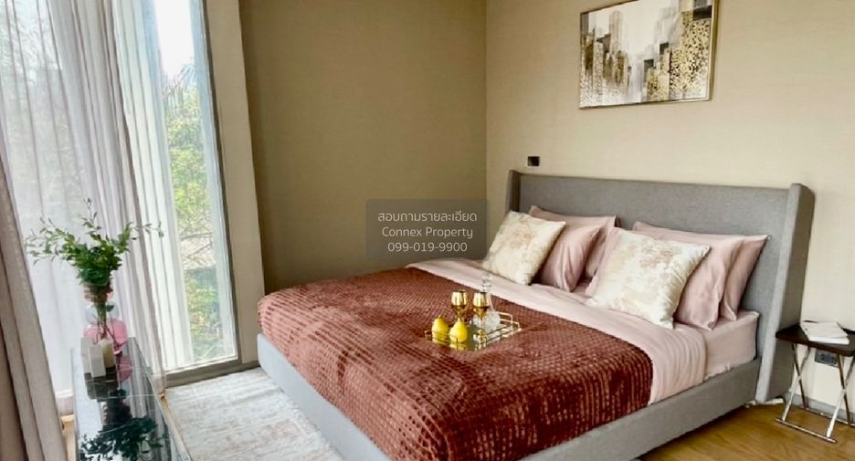 For sale 3 bedrooms condo in Watthana, Bangkok