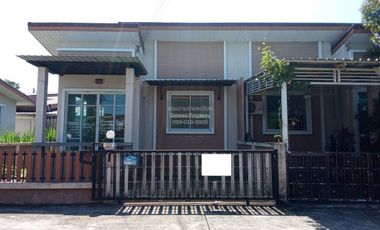 For sale 2 bedrooms townhouse in Khlong Luang, Pathum Thani