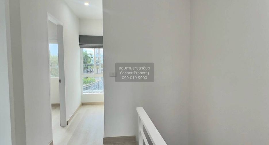 For sale 3 bedrooms townhouse in Khlong Sam Wa, Bangkok