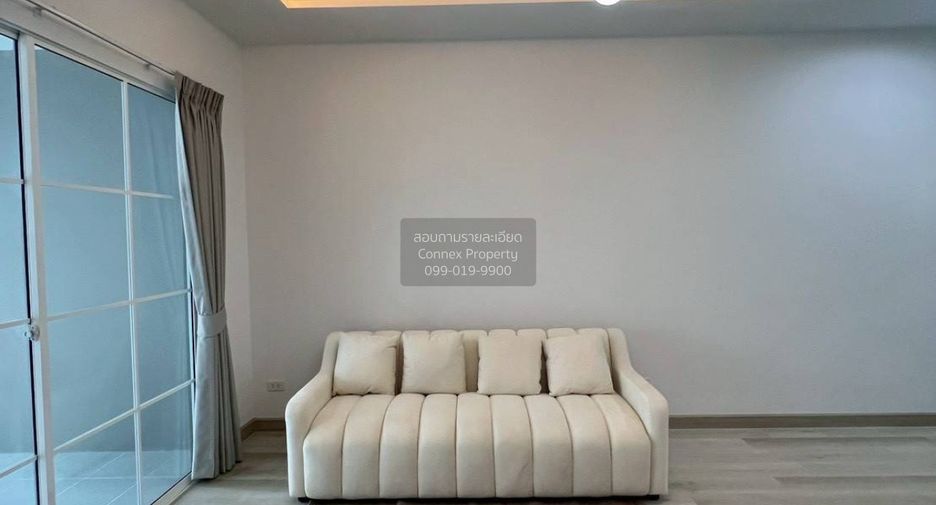 For sale 3 bedrooms townhouse in Khlong Sam Wa, Bangkok