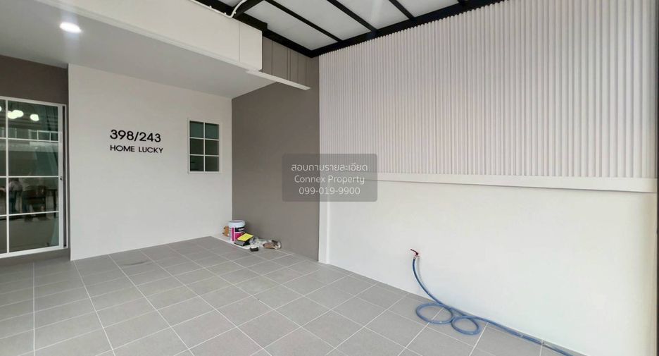 For sale 3 bedrooms townhouse in Khlong Sam Wa, Bangkok