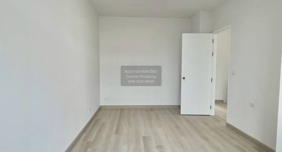 For sale 3 bedrooms townhouse in Khlong Sam Wa, Bangkok
