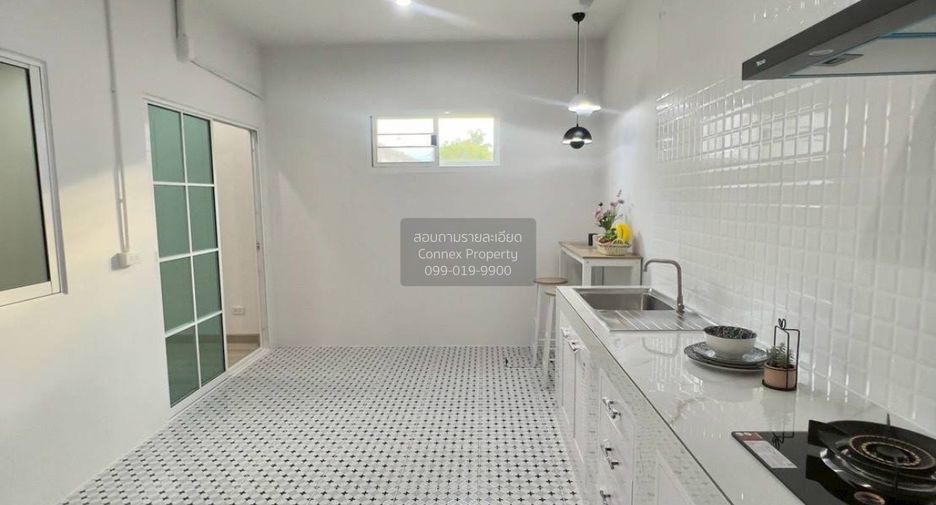 For sale 3 bedrooms townhouse in Khlong Sam Wa, Bangkok