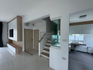 ให้เช่า 3 ห้องนอน บ้านเดี่ยว ใน เมืองสมุทรปราการ, สมุทรปราการ