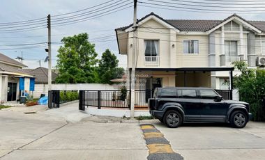 Reihenhaus zur Miete mit 3 Zimmer in Khlong Luang, Pathum Thani