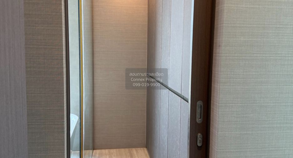 Condo en alquiler de 3 habitaciones en Sathon, Bangkok