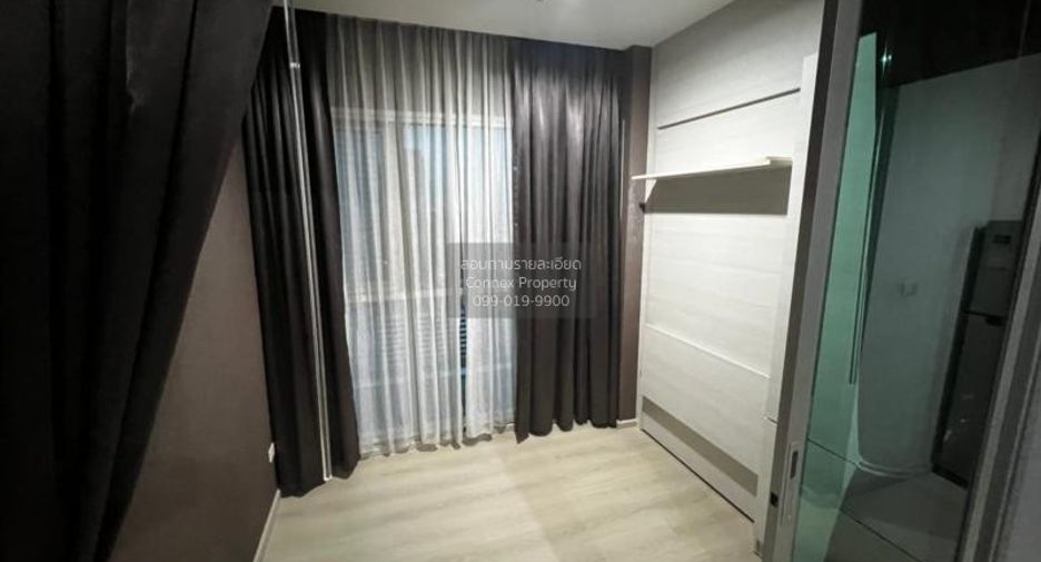 For rent 2 bedrooms condo in Huai Khwang, Bangkok