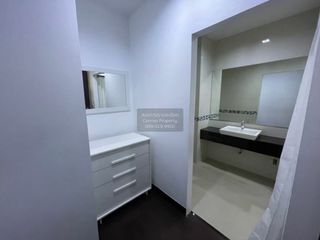 Аренда 1 кровать кондо в Ратчатхещи, Бангкок