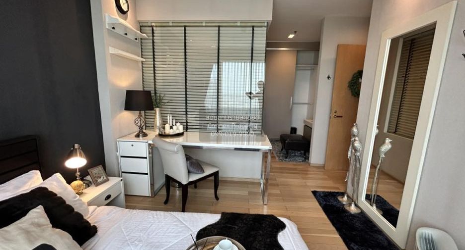 For rent 2 bedrooms condo in Khlong Toei, Bangkok