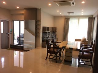 ให้เช่า 3 ห้องนอน บ้านเดี่ยว ใน บางกะปิ, กรุงเทพฯ