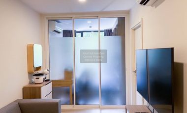 Condo en alquiler de 1 habitaciones en Phra Khanong, Bangkok