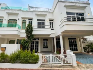 For sale 3 bedrooms house in Bang Lamung, Chonburi