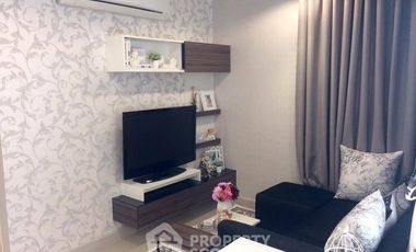 Продажа 2 спальни кондо в Пхра Кханонг, Бангкок