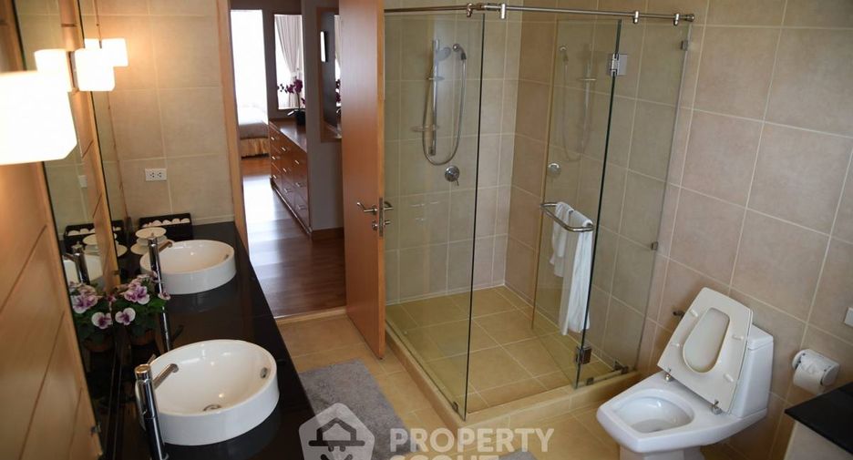 Apartment zur Miete mit 3 Zimmer in Watthana, Bangkok