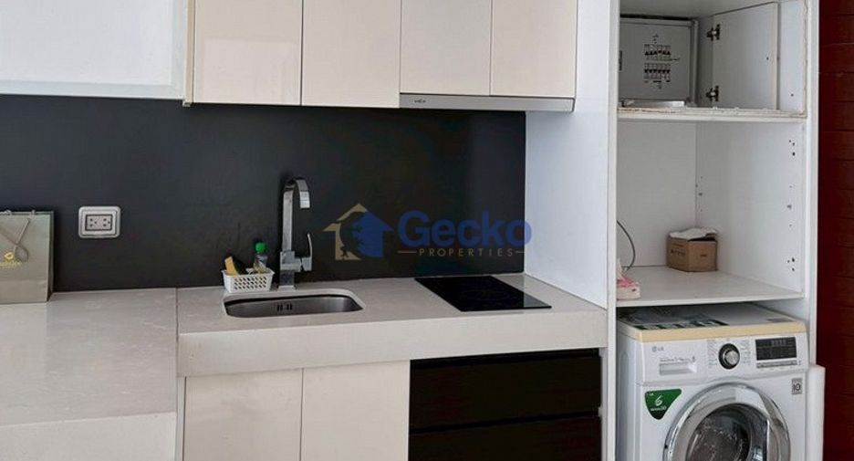 For rent and for sale 3 bedrooms condo in North Pattaya, Pattaya