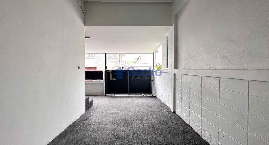 Haus zum Kauf mit 4 Zimmer in Central Pattaya, Pattaya