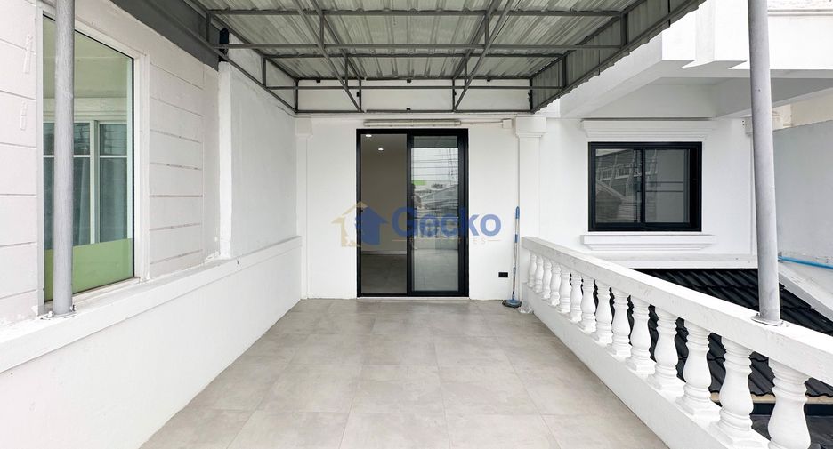Haus zum Kauf mit 4 Zimmer in Central Pattaya, Pattaya