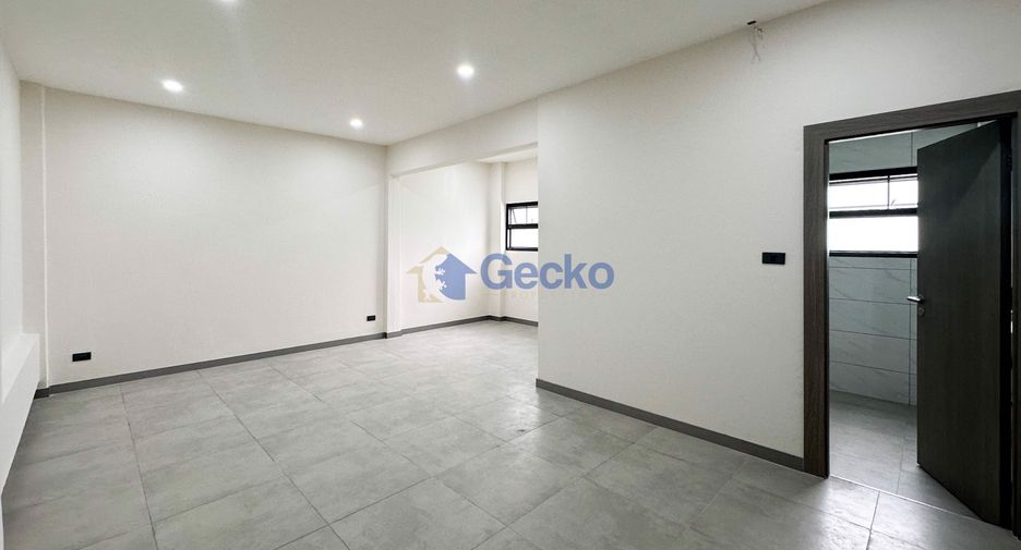 Haus zum Kauf mit 4 Zimmer in Central Pattaya, Pattaya
