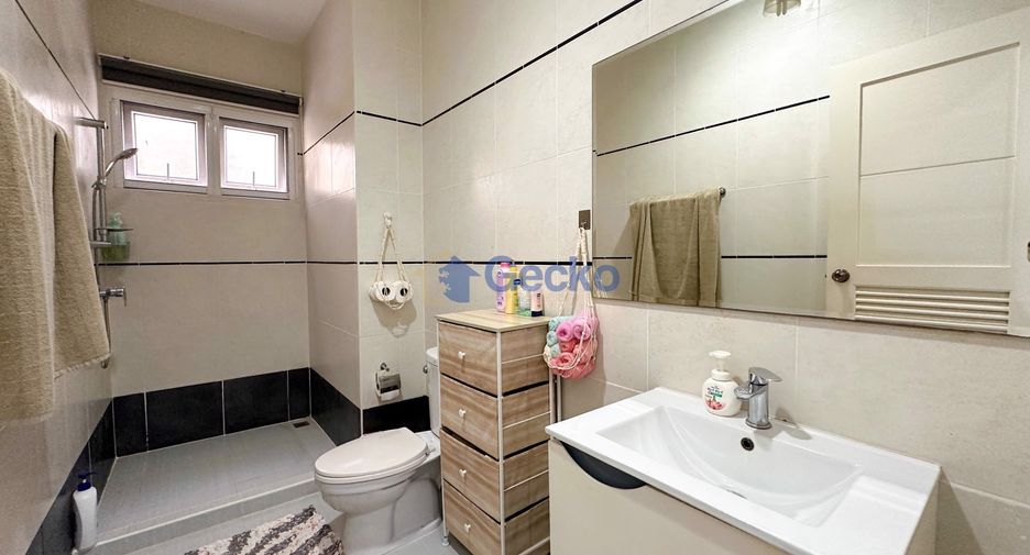 Haus zum Kauf mit 5 Zimmer in East Pattaya, Pattaya