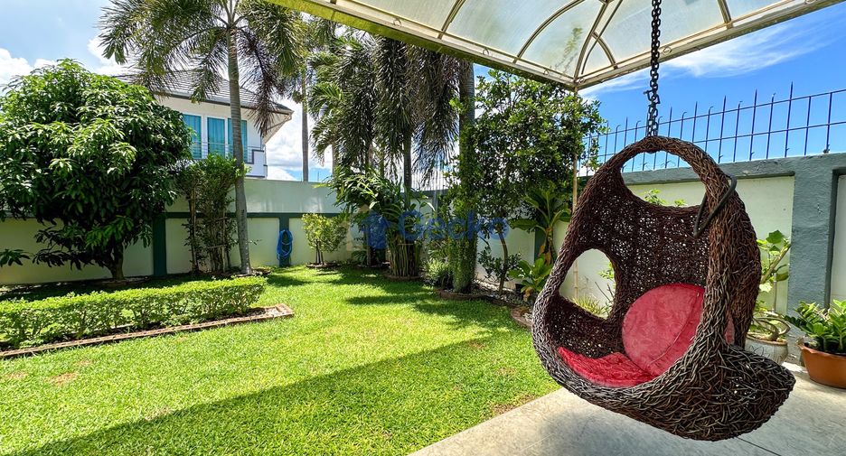 Haus zum Kauf mit 5 Zimmer in East Pattaya, Pattaya