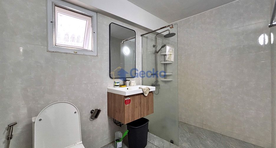 For sale 3 bedrooms house in Sattahip, Chonburi