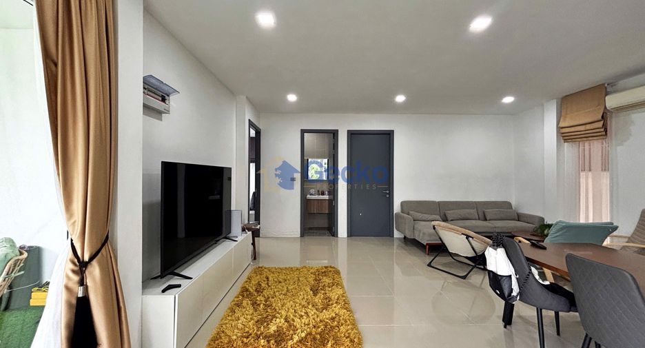 For sale 3 bedrooms house in Sattahip, Chonburi