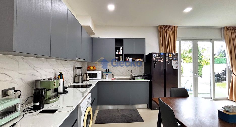 For sale 3 bedrooms house in Sattahip, Chonburi