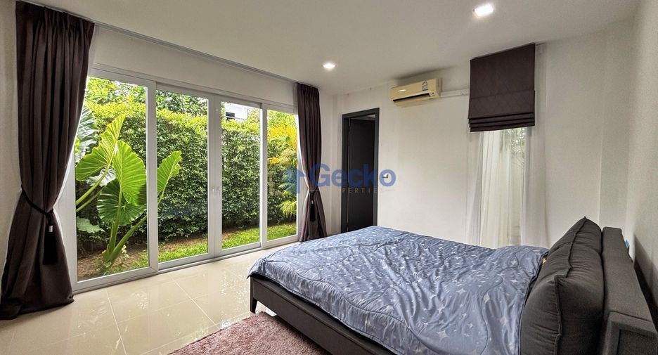 For sale 3 bedrooms house in Sattahip, Chonburi