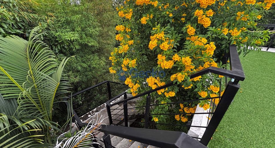 For sale 3 bedrooms house in Sattahip, Chonburi