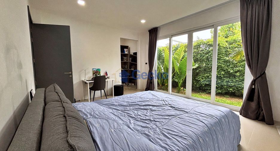For sale 3 bedrooms house in Sattahip, Chonburi