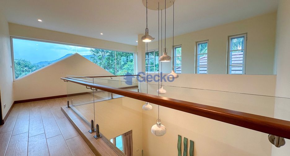 Haus zum Kauf mit 6 Zimmer in Sattahip, Chonburi