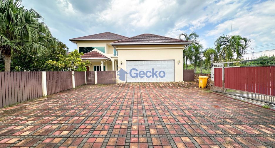 Haus zum Kauf mit 6 Zimmer in Sattahip, Chonburi