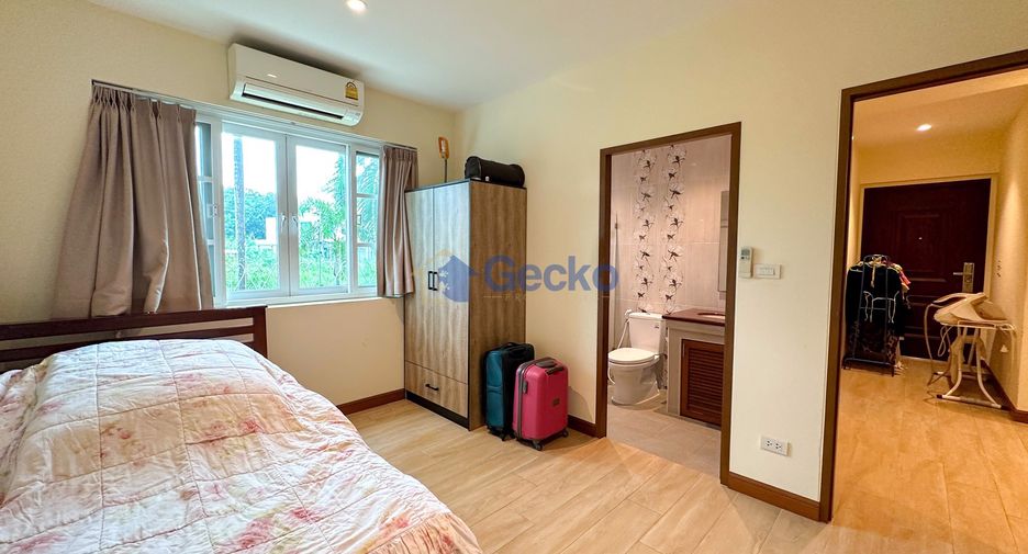 Haus zum Kauf mit 6 Zimmer in Sattahip, Chonburi