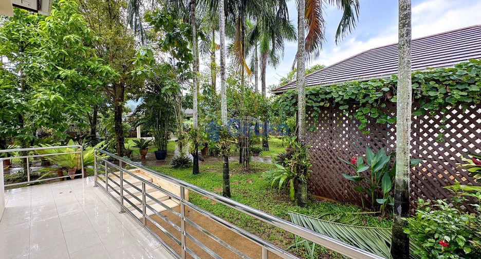Haus zum Kauf mit 6 Zimmer in Sattahip, Chonburi