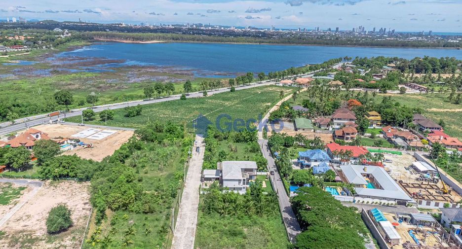 For sale 5 bedrooms house in East Pattaya, Pattaya