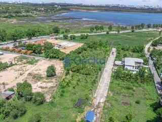 Haus zum Kauf mit 5 Zimmer in Bang Lamung, Chonburi