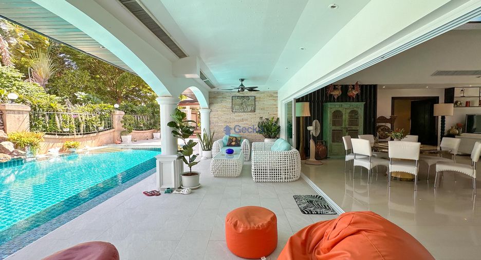 For sale 3 bedrooms house in Jomtien, Pattaya