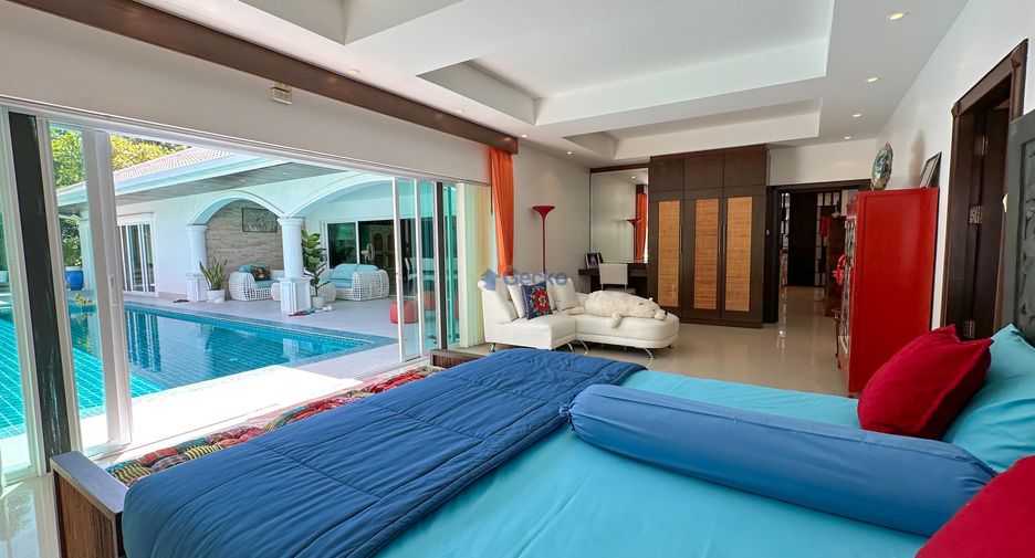 For sale 3 bedrooms house in Jomtien, Pattaya
