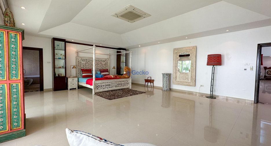For sale 3 bedrooms house in Jomtien, Pattaya